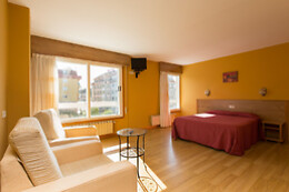 HOTEL MONTE BLANCO