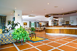APARTHOTEL VILLA CABICASTRO
