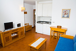 APARTHOTEL VILLA CABICASTRO