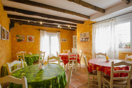POSADA LAS TRES MENTIRAS