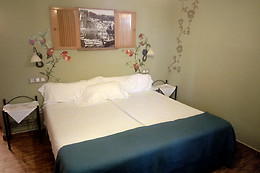 HOTEL CASA VITORIO