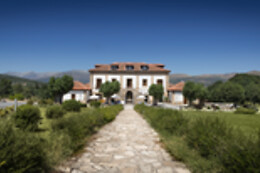 HOTEL IZAN PUERTA DE GREDOS