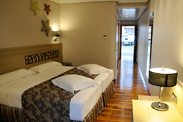 HOTEL CUMBRIA