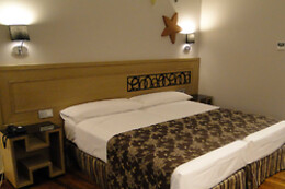 HOTEL CUMBRIA