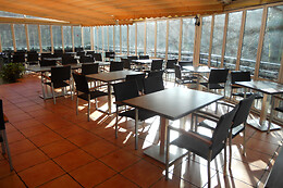 HOTEL EL PUENTE